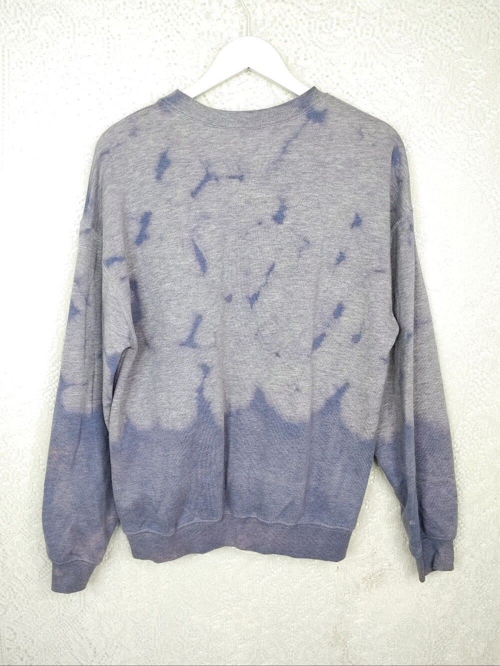 Wild Fable Bleach Tie Dye Sweatshirt Oversized Purple and Gray Size Small - Picture 6 of 11